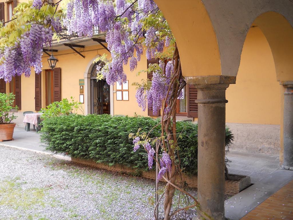 Albergo Ristorante Aquila Сульцано Экстерьер фото