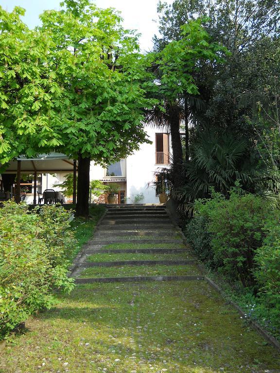 Albergo Ristorante Aquila Сульцано Экстерьер фото