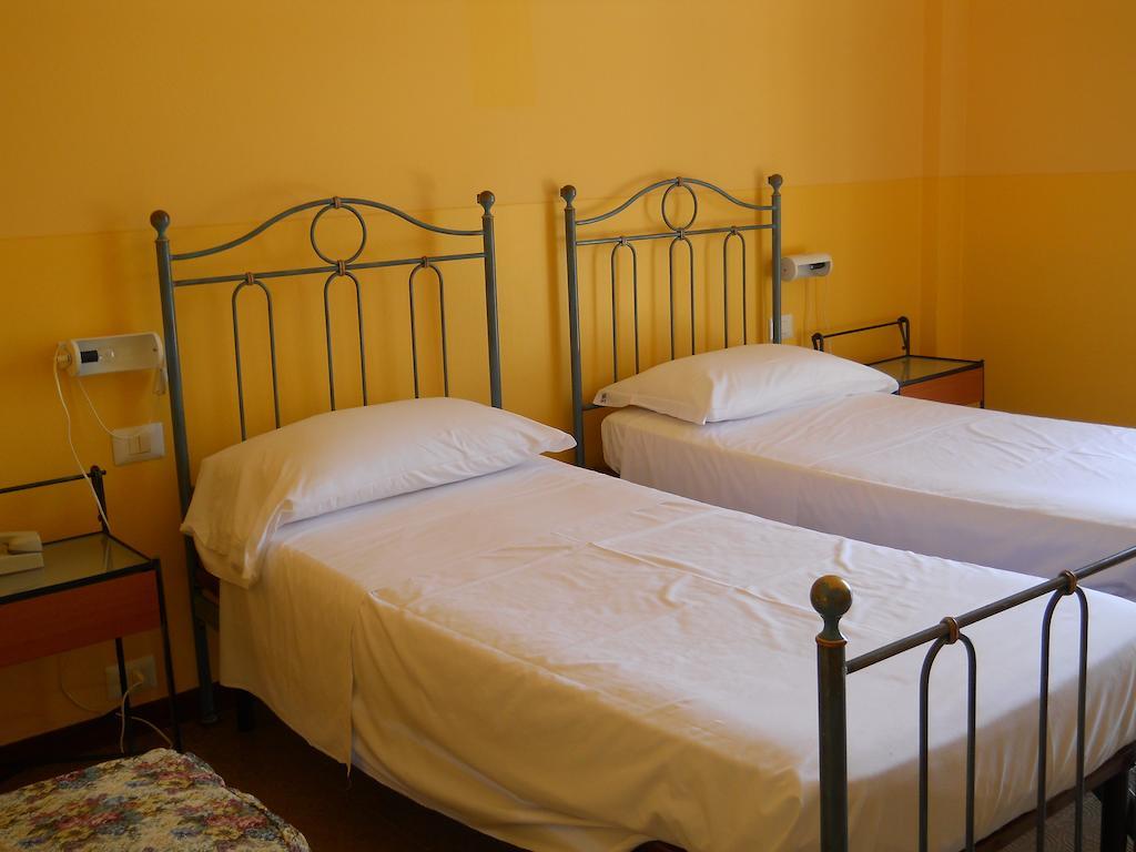 Albergo Ristorante Aquila Сульцано Номер фото