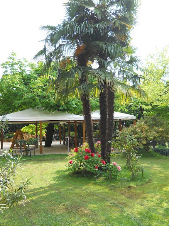 Albergo Ristorante Aquila Сульцано Экстерьер фото